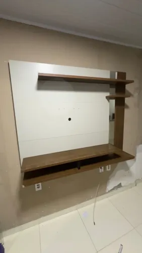 Painel para tv com espelho