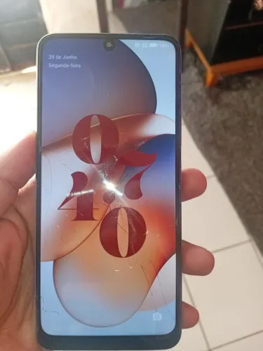 Vende-se celular xiaomi Note 12