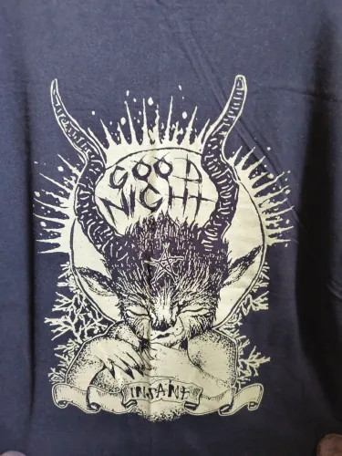 Camiseta de Rock - MOSH - Goodnight INSANE
