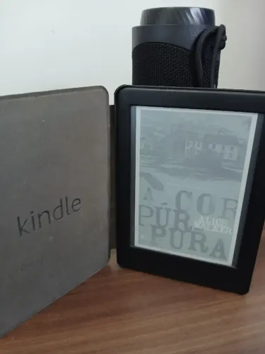 Kindle 10 º geração com capinha e Película