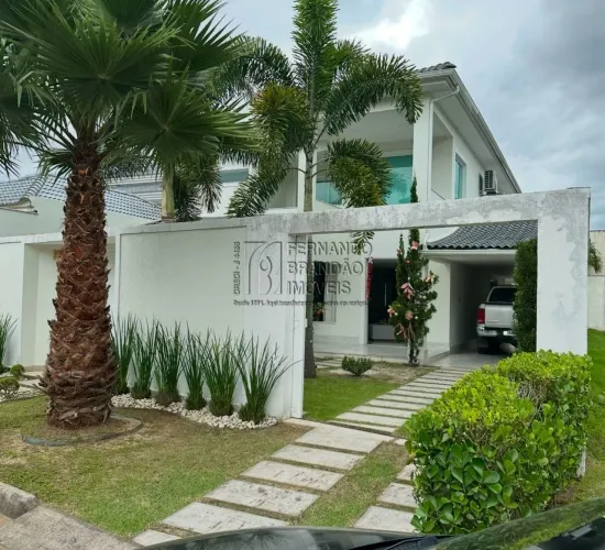 Campo Grande, Vendo Casa em Condomínio com 3 Quartos, 3 Suítes, 3 Salas, 3 Vagas - 280m².