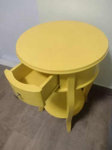 Mesa lateral