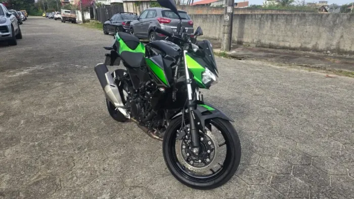 KAWASAKI Z400 2022/2022 APENAS 4.500KM
