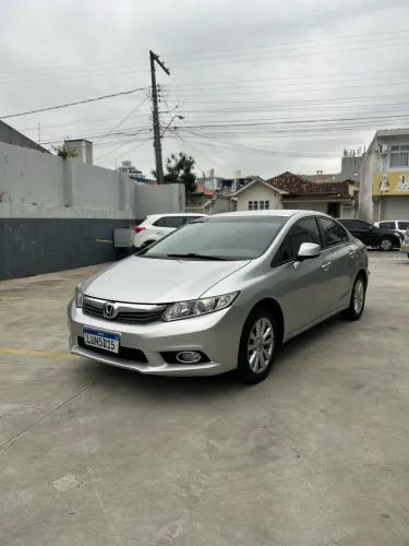 Honda Civic Sedan LXS 1.8/1.8 Flex 16V Aut. 4P 2014