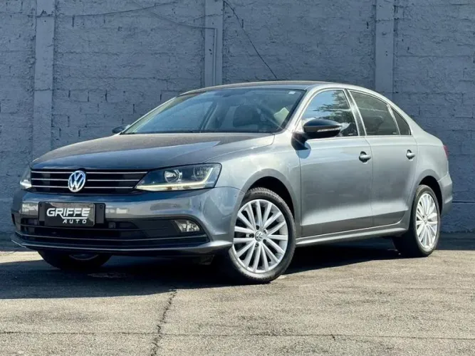 Volkswagen Jetta 2.5 20V 150/170cv Tiptronic 2018