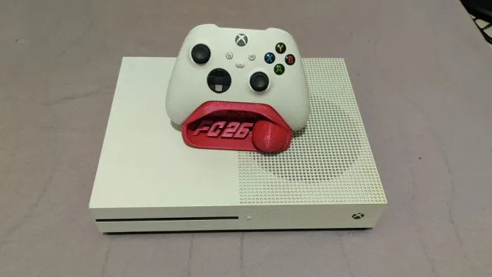 Xbox one s 1TB seminovo, com jogos e 1 controle 
