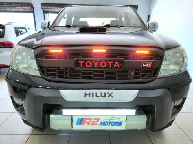 Toyota Hilux CD SRV D4-d 4X4 3.0 TDI Diesel AUT 2008