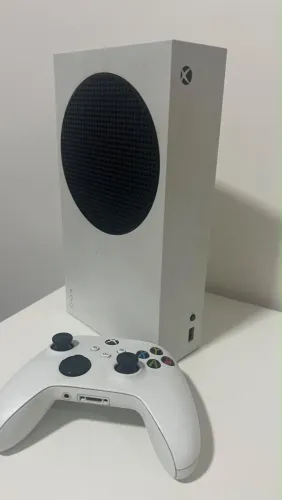 Vídeo Game Legenda:XBOX SÉRIE S,