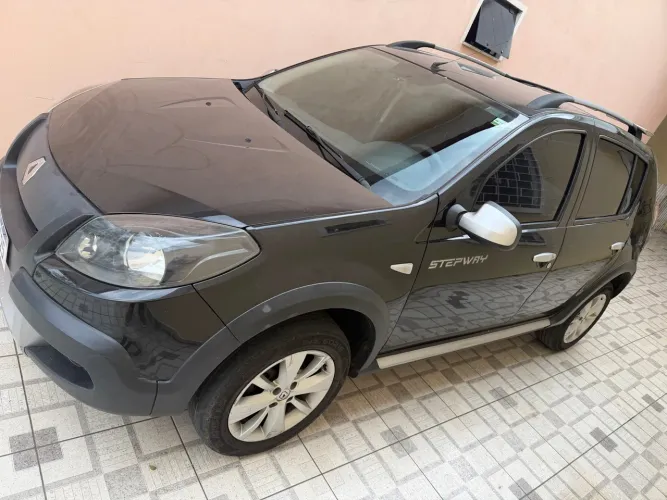 Renault Sandero Stepway Hi-power 1.6 8V 5P 2013