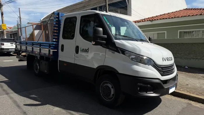 Iveco Daily 45-160 Cabine Dupla 2024 4 Portas Diesel | 20.900 km