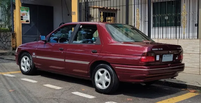 Ford Verona GLX 1.8i / 1.8 4P (álcool) 1994