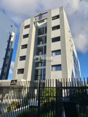 Apartamento ensolarado 2 quartos e 2 vagas na Vila Izabel.