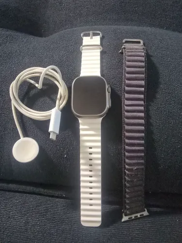 Apple Watch Ultra 49mm Titânio - Muito Conservado + 2 Pulseiras
