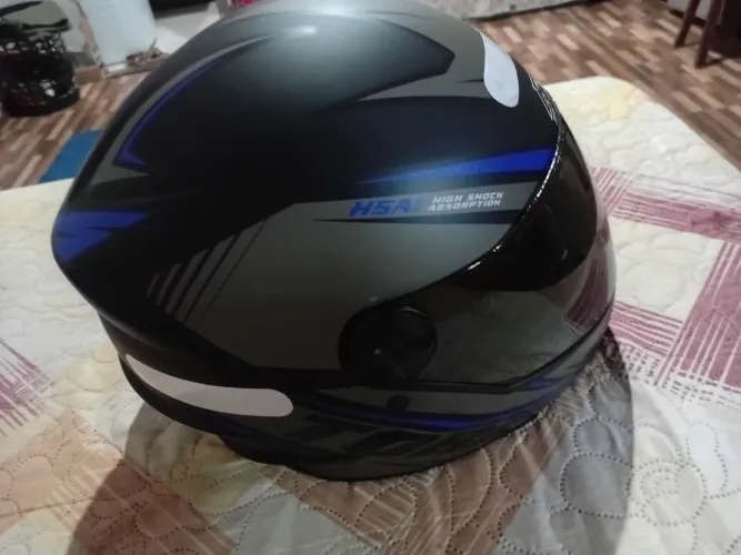 Capacete,aceito cartão com acréscimo 