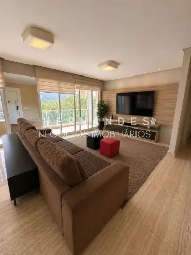 Apartamento de alto padrão, 4 suítes e 4 vagas em Tamboré - SP