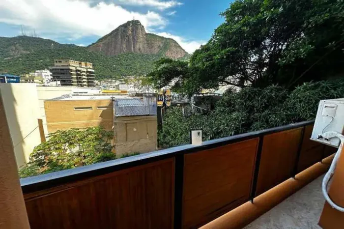 Apartamento : / Residencial / Lagoa
