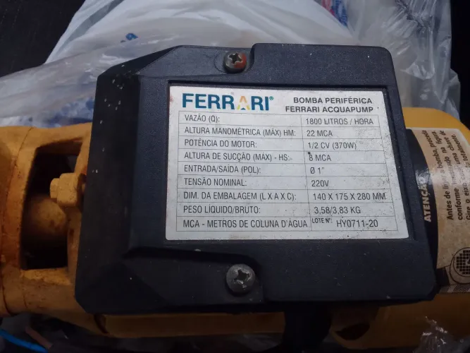 Bomba D'água Ferrari 1/2CV 220v
