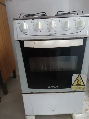 Vendo fogão 4 bocas