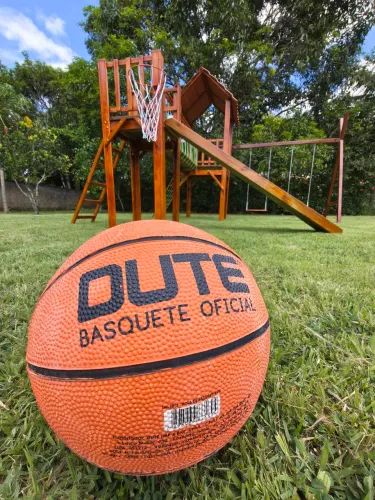 Playground Completo com Cesta de Basquete