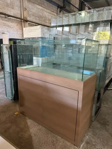 aquário 300l