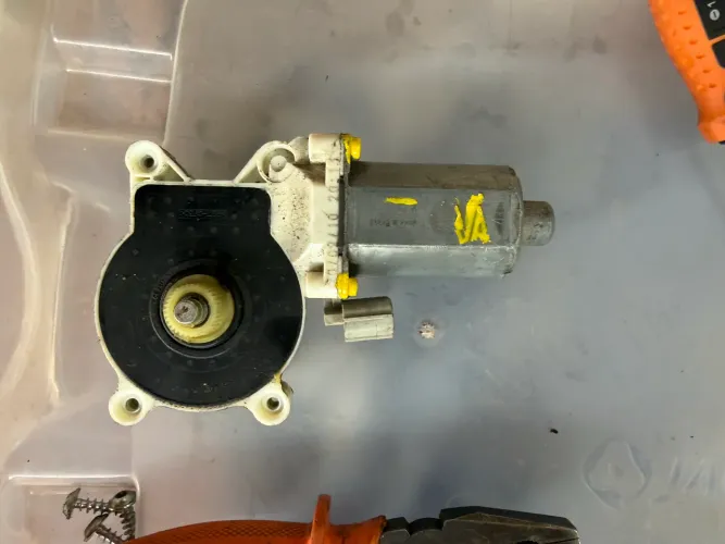 Motor do vidro Fit