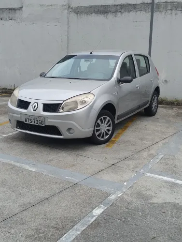 Renault Sandero Authentique Hi-flex 1.0 16V 5P 2011
