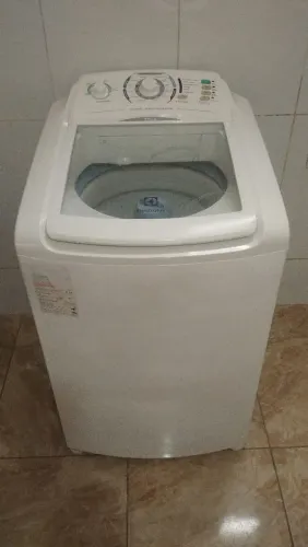 Máquina de lavar roupa Eletrolux 10kg perfeita