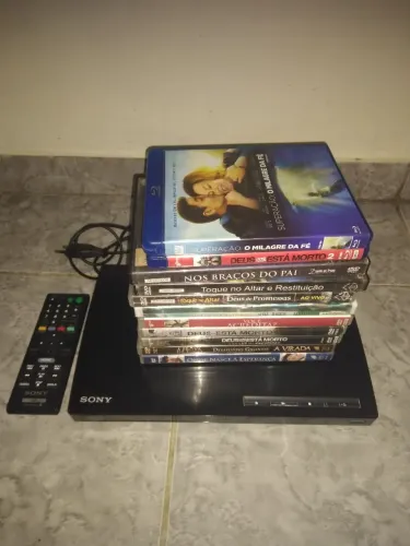 Blu-ray player Sony com filmes evangélicos 
