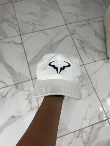vende-se bone nike DRY-FIT