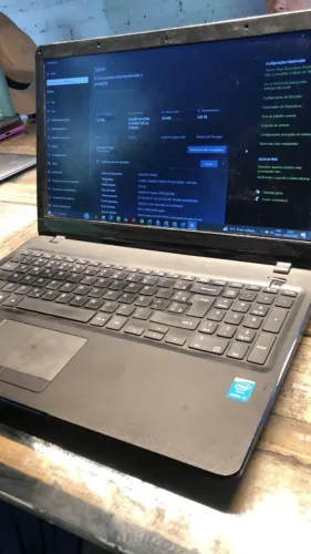 Vendo Notebook Samsung Core i3 