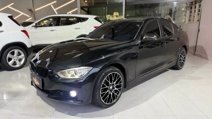 BMW 320I A Modern/sport TB 2.0/a.flex 16V 4P 2014
