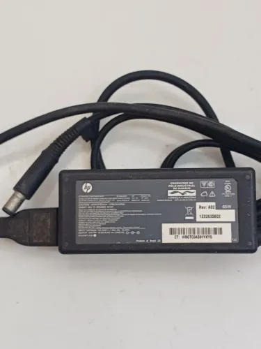 Carregador original HP de 65W, 18.5V ? 3.5A7.4mm x 5.0mm).