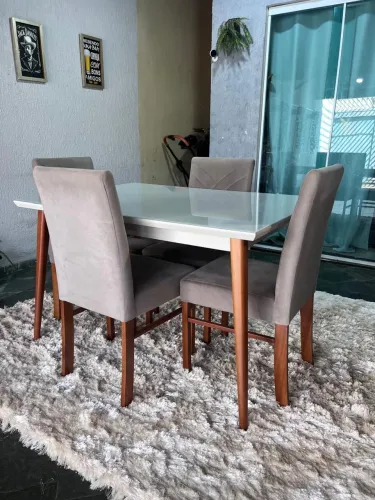 Mesa Offwhite (ATLÂNTIDA) entrego e passo cartão 