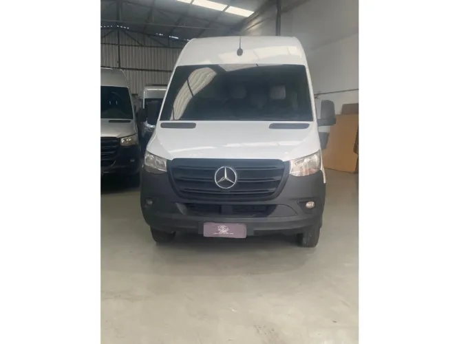 Mercedes-Benz Sprinter 516 Furgão E.l.t. Alto 2.2 Dies 2022