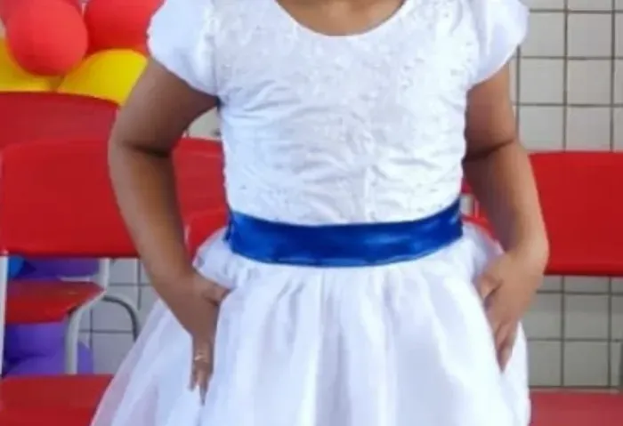Vestido de festa infantil