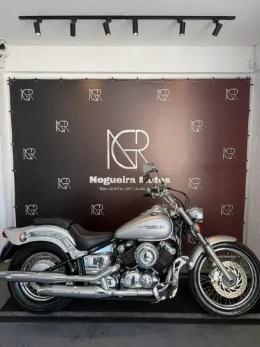 NOGUEIRA MOTOS YAMAHA DRAG STAR 650 PRATA 2005