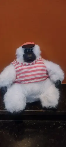 Boneco macaco antigo (tipo murfy)