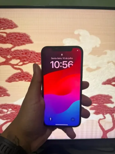 iPhone 12 64GB com Carregador e Fone