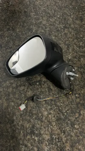 Retrovisor new Fiesta 
