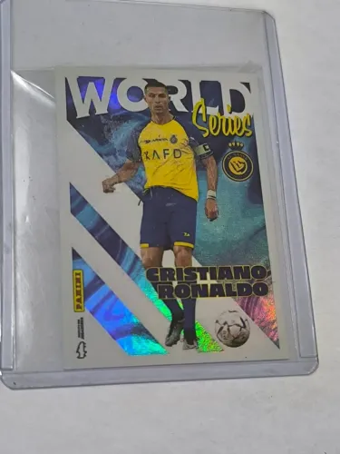 Figurinha do Cristiano Ronaldo no Al-nassr, edição especial.