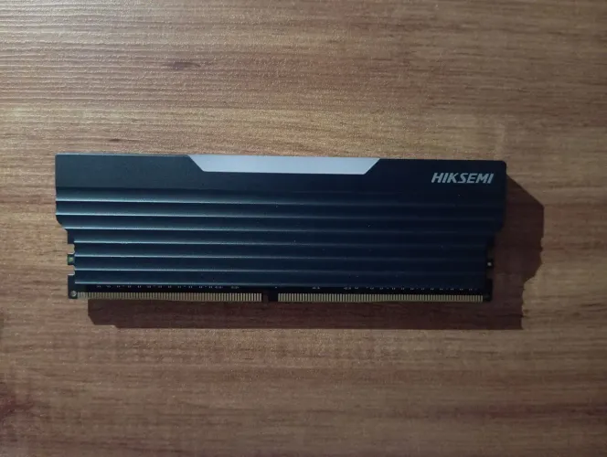 Pente memória 16gb DDR4 3200mhz