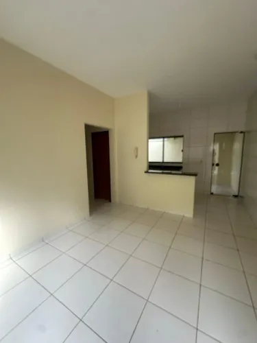 Alugo casa condomínio