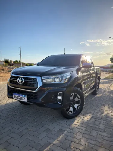 Toyota Hilux CD SRX 4X4 2.8 TDI 16V Diesel Aut. 2019