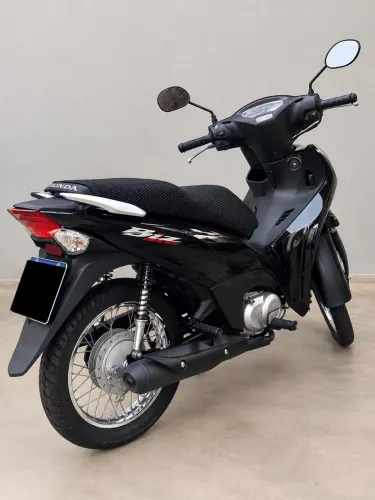 Honda BIZ 125 ES 2025/ Km 7.000/ QUITADA
