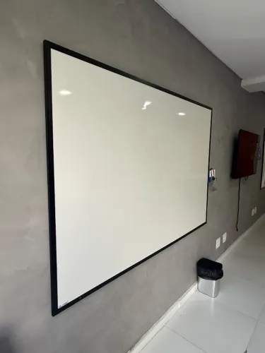 Lousa Quadro Branco para escola cursos empresas Lisa Moldura Alumínio Preto 200x120cm