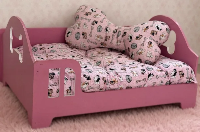 Caminha de pet MDF com colchão e travesseiro
