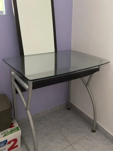 Escrivaninha De Vidro