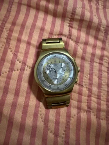 Swatch série ouro