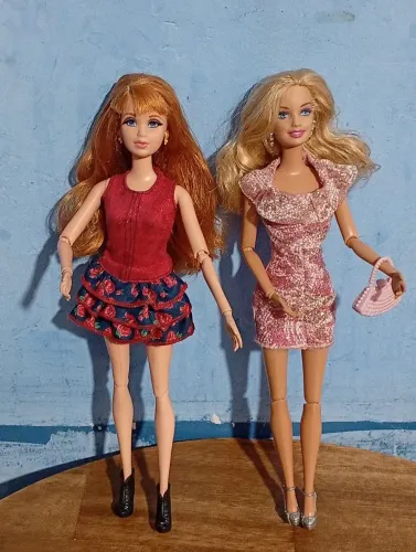 Lote Barbie Midge Life in the dream house e Barbie Fashionistas Glam Swappin' Styles