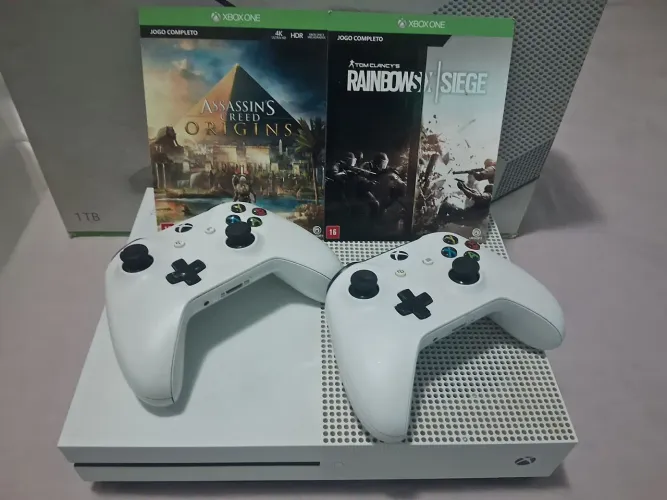 Vendo XBOX ONE 1TB